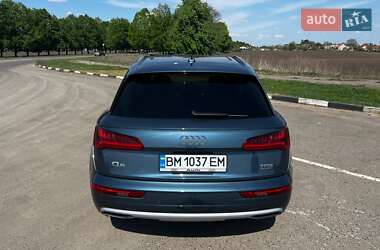 Позашляховик / Кросовер Audi Q5 2017 в 