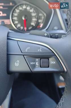 Внедорожник / Кроссовер Audi Q5 2021 в 