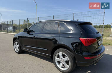 Внедорожник / Кроссовер Audi Q5 2011 в 