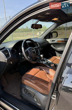 Внедорожник / Кроссовер Audi Q5 2011 в 