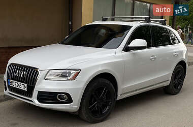 Внедорожник / Кроссовер Audi Q5 2015 в 