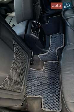 Внедорожник / Кроссовер Audi Q5 2011 в 