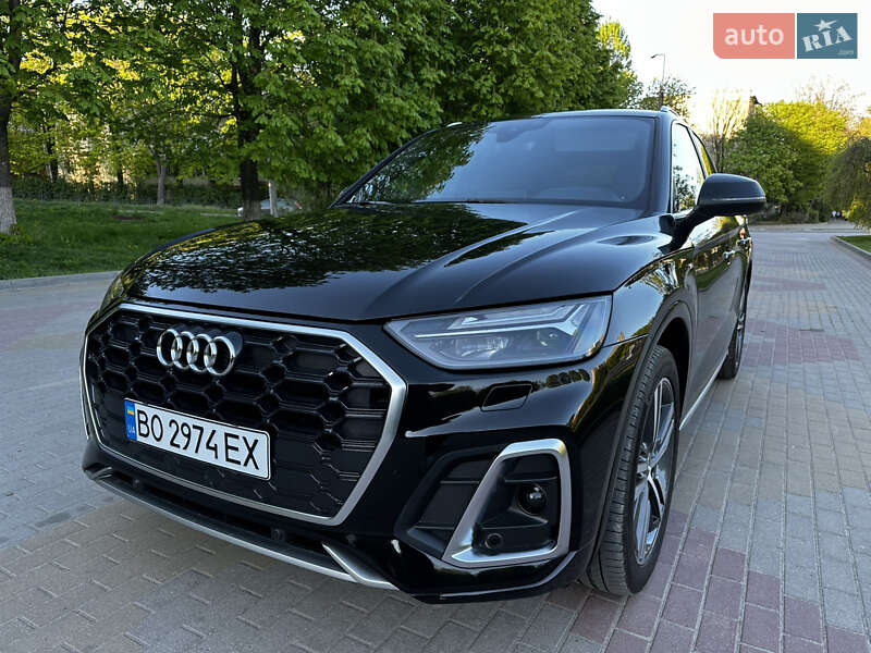 Внедорожник / Кроссовер Audi Q5 2022 в Тернополе