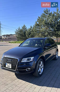 Внедорожник / Кроссовер Audi Q5 2017 в 