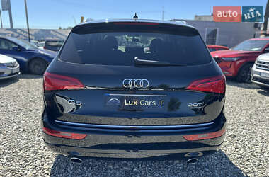 Внедорожник / Кроссовер Audi Q5 2016 в 