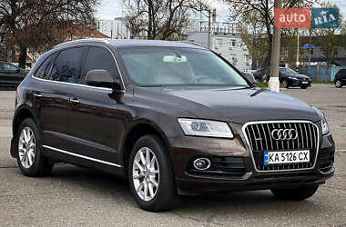 Внедорожник / Кроссовер Audi Q5 2015 в 