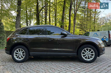 Внедорожник / Кроссовер Audi Q5 2011 в 