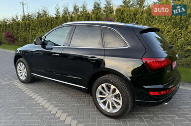 Позашляховик / Кросовер Audi Q5 2016 в 