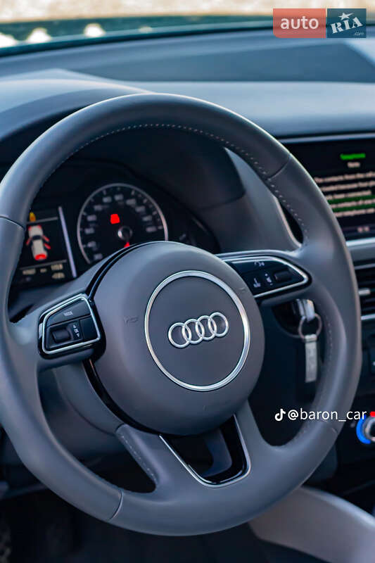 Внедорожник / Кроссовер Audi Q5 2015 в Каменке-Бугской
