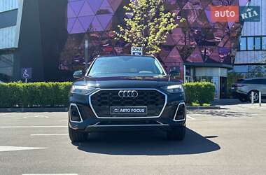 Внедорожник / Кроссовер Audi Q5 2020 в 