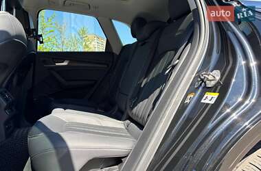 Внедорожник / Кроссовер Audi Q5 2020 в 