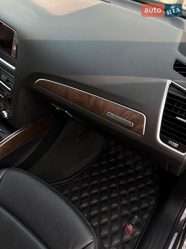 Внедорожник / Кроссовер Audi Q5 2015 в Львове