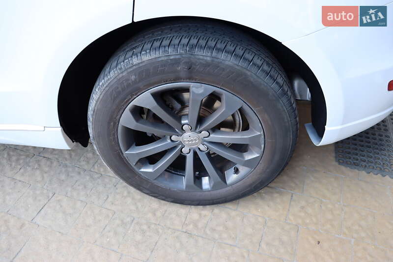 Позашляховик / Кросовер Audi Q5 2013 в Львові фото 4 Позашляховик / Кросовер Audi Q5 2013 в Львові