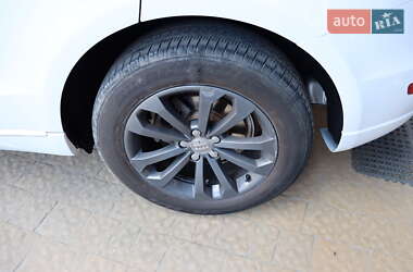 Внедорожник / Кроссовер Audi Q5 2013 в 