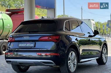 Внедорожник / Кроссовер Audi Q5 2019 в 