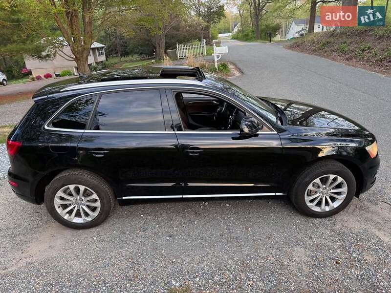 Внедорожник / Кроссовер Audi Q5 2015 в Ровно