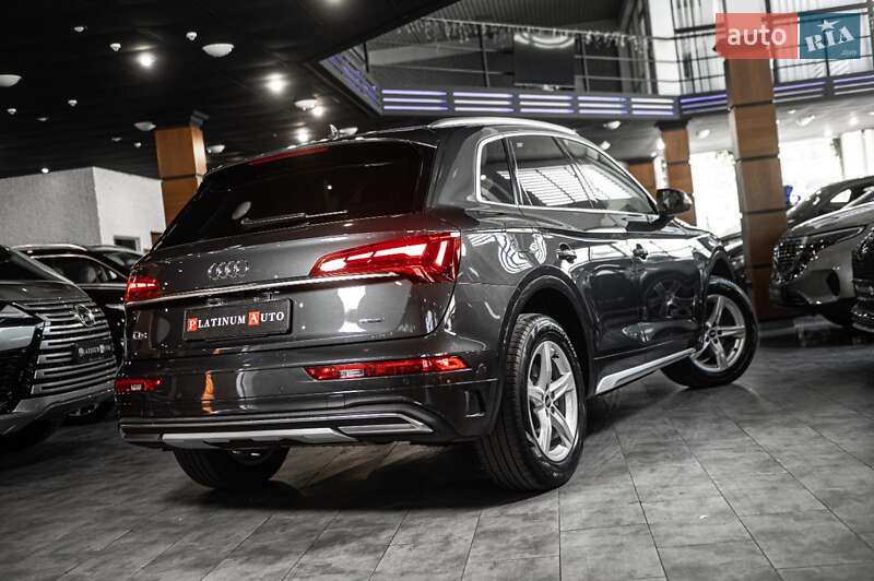 Внедорожник / Кроссовер Audi Q5 2021 в Одессе