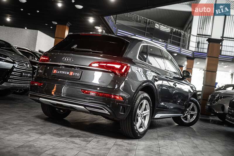Внедорожник / Кроссовер Audi Q5 2021 в Одессе