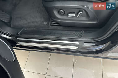Внедорожник / Кроссовер Audi Q5 2016 в 