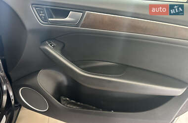 Внедорожник / Кроссовер Audi Q5 2016 в 