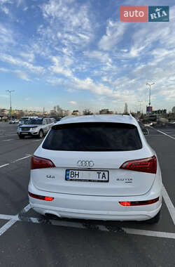 Внедорожник / Кроссовер Audi Q5 2012 в 