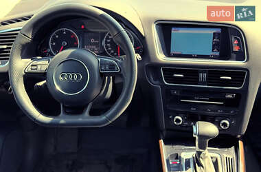Позашляховик / Кросовер Audi Q5 2014 в 