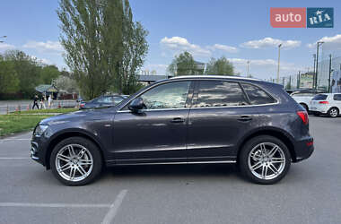 Позашляховик / Кросовер Audi Q5 2011 в 