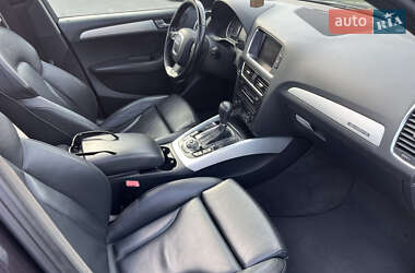 Позашляховик / Кросовер Audi Q5 2011 в 
