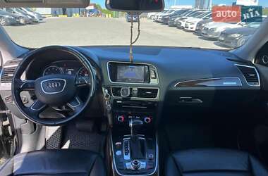 Позашляховик / Кросовер Audi Q5 2015 в 