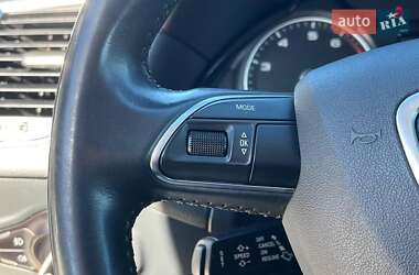 Позашляховик / Кросовер Audi Q5 2015 в 