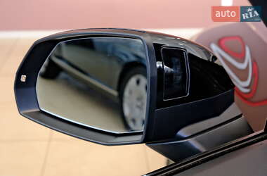Внедорожник / Кроссовер Audi Q5 2022 в 