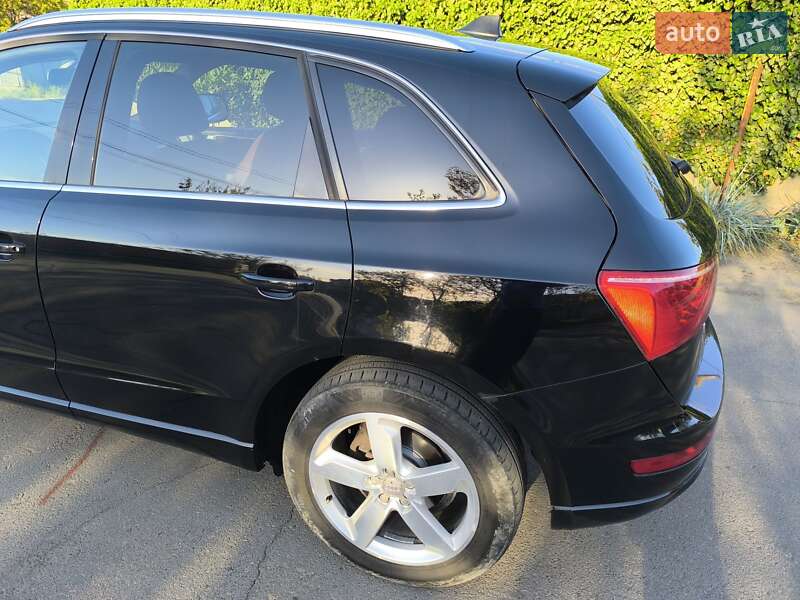 Внедорожник / Кроссовер Audi Q5 2012 в Одессе
