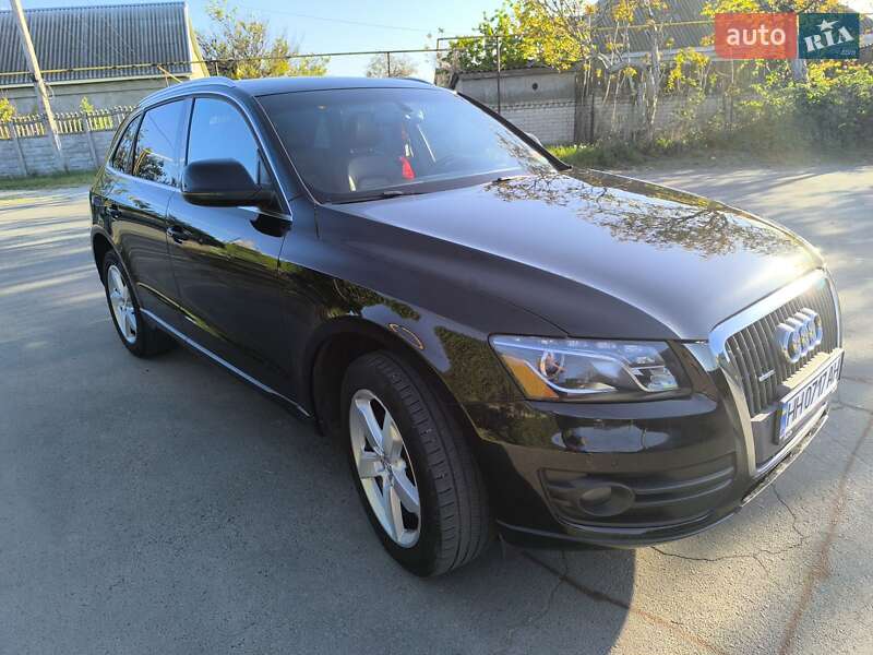 Внедорожник / Кроссовер Audi Q5 2012 в Одессе