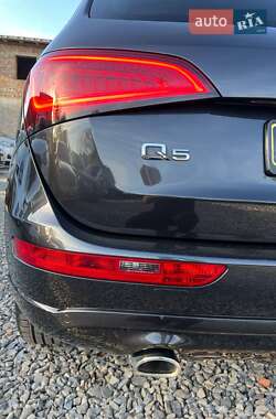Позашляховик / Кросовер Audi Q5 2014 в 
