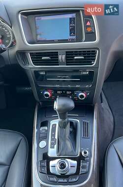 Позашляховик / Кросовер Audi Q5 2014 в 