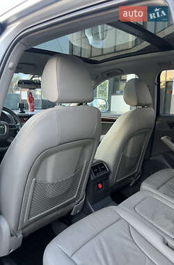 Внедорожник / Кроссовер Audi Q5 2011 в 