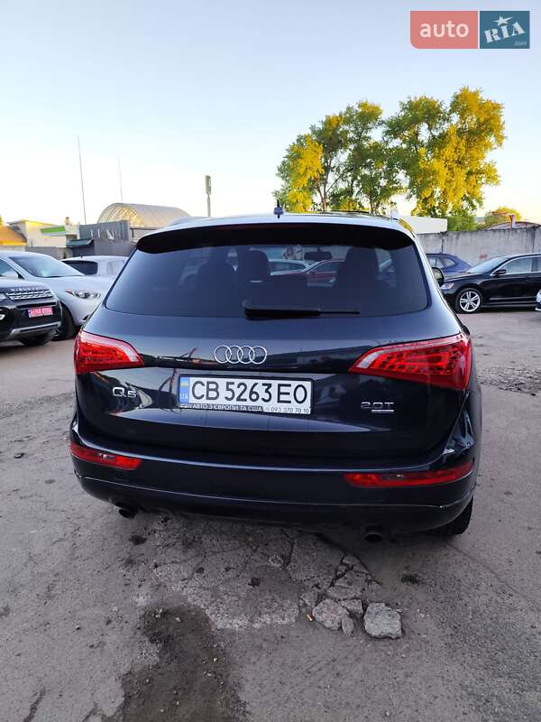 Внедорожник / Кроссовер Audi Q5 2012 в Чернигове