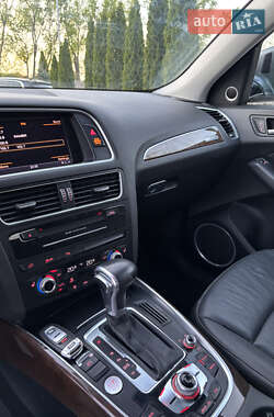 Внедорожник / Кроссовер Audi Q5 2015 в 