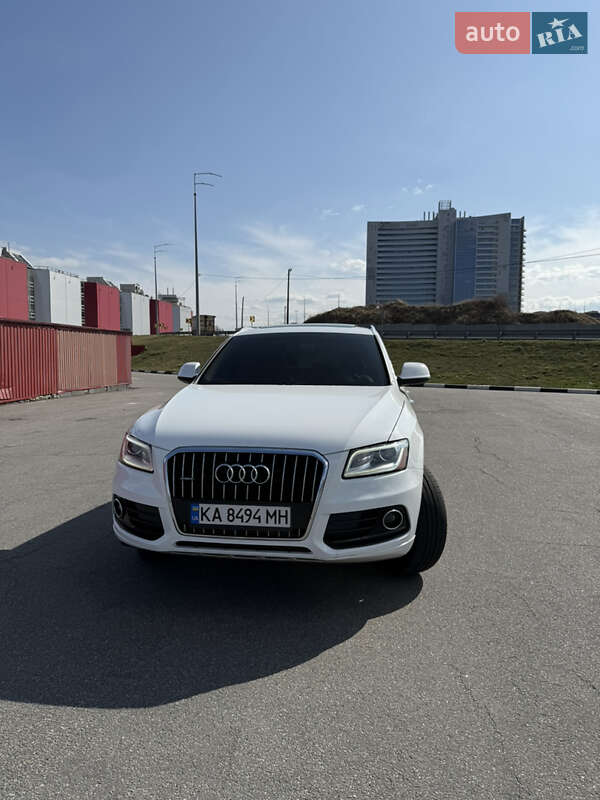 Позашляховик / Кросовер Audi Q5 2014 в 