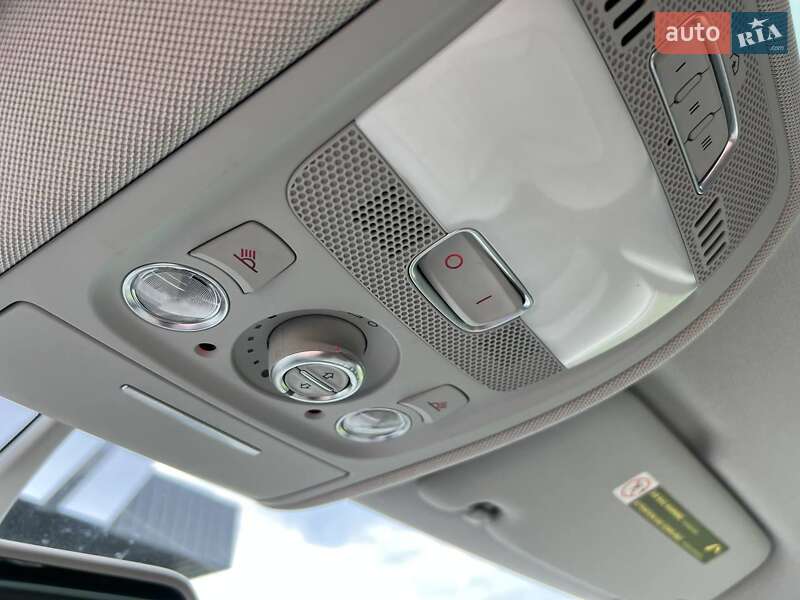Внедорожник / Кроссовер Audi Q5 2015 в Киеве