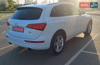 Внедорожник / Кроссовер Audi Q5 2012 в 