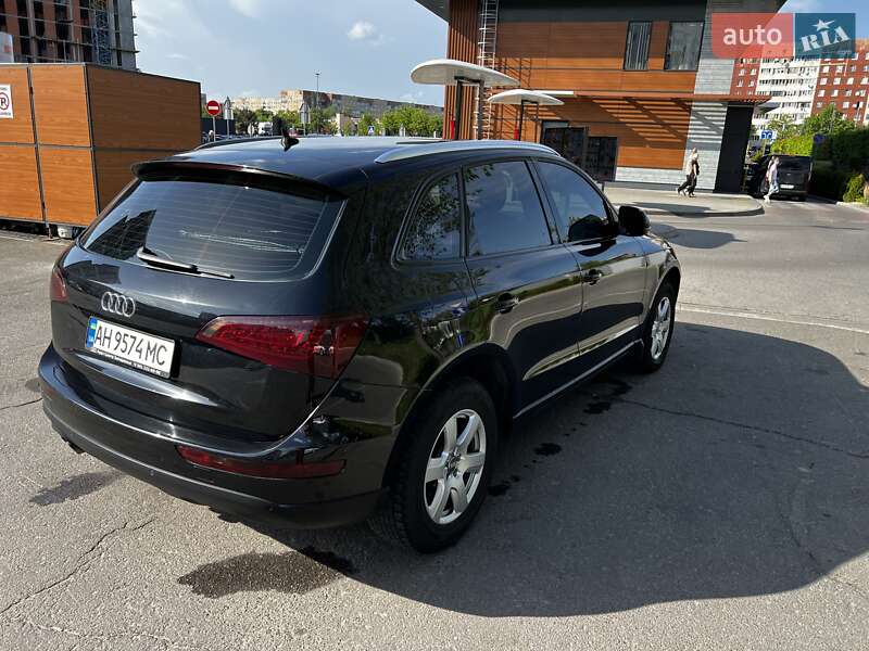 Внедорожник / Кроссовер Audi Q5 2011 в Львове