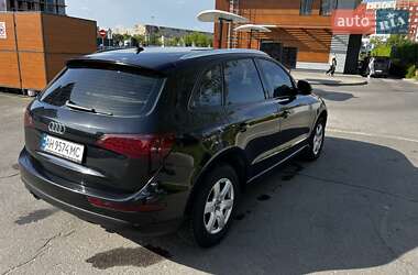 Внедорожник / Кроссовер Audi Q5 2011 в 