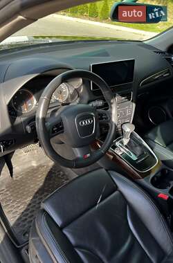 Внедорожник / Кроссовер Audi Q5 2011 в 