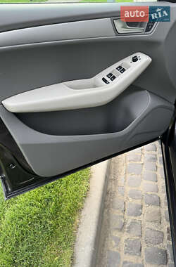 Внедорожник / Кроссовер Audi Q5 2010 в 
