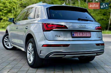 Внедорожник / Кроссовер Audi Q5 2021 в 
