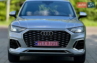 Внедорожник / Кроссовер Audi Q5 2021 в 