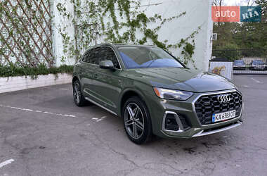 Внедорожник / Кроссовер Audi Q5 2021 в 