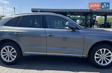 Внедорожник / Кроссовер Audi Q5 2016 в 