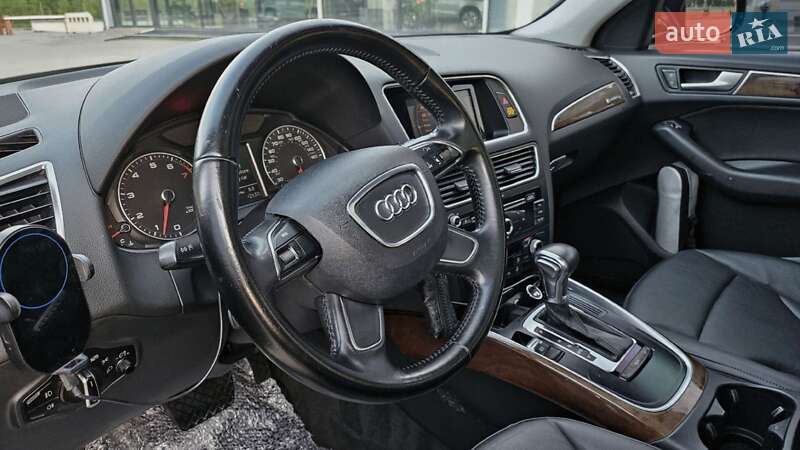 Внедорожник / Кроссовер Audi Q5 2016 в Харькове